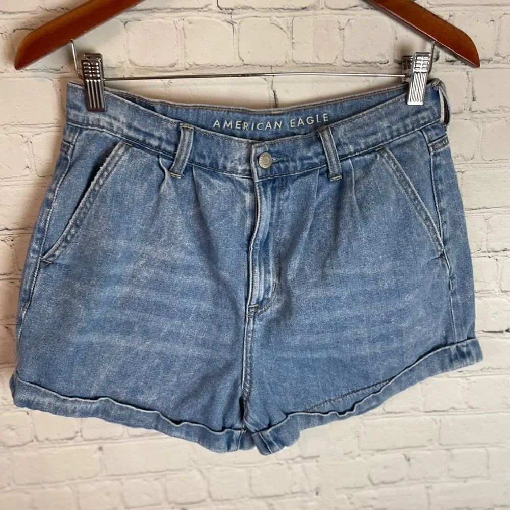 American Eagle Mom Shorts Rolled Cuff Pleated High Rise Denim 8
